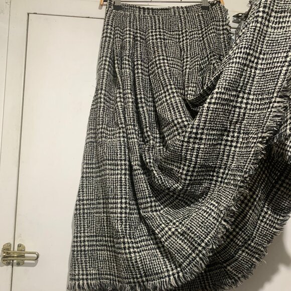 VINTAGE HIGHLAND QUEEN WOOL PLAID PLEATED SKIRT SIZE 26 - Picture 8 of 12